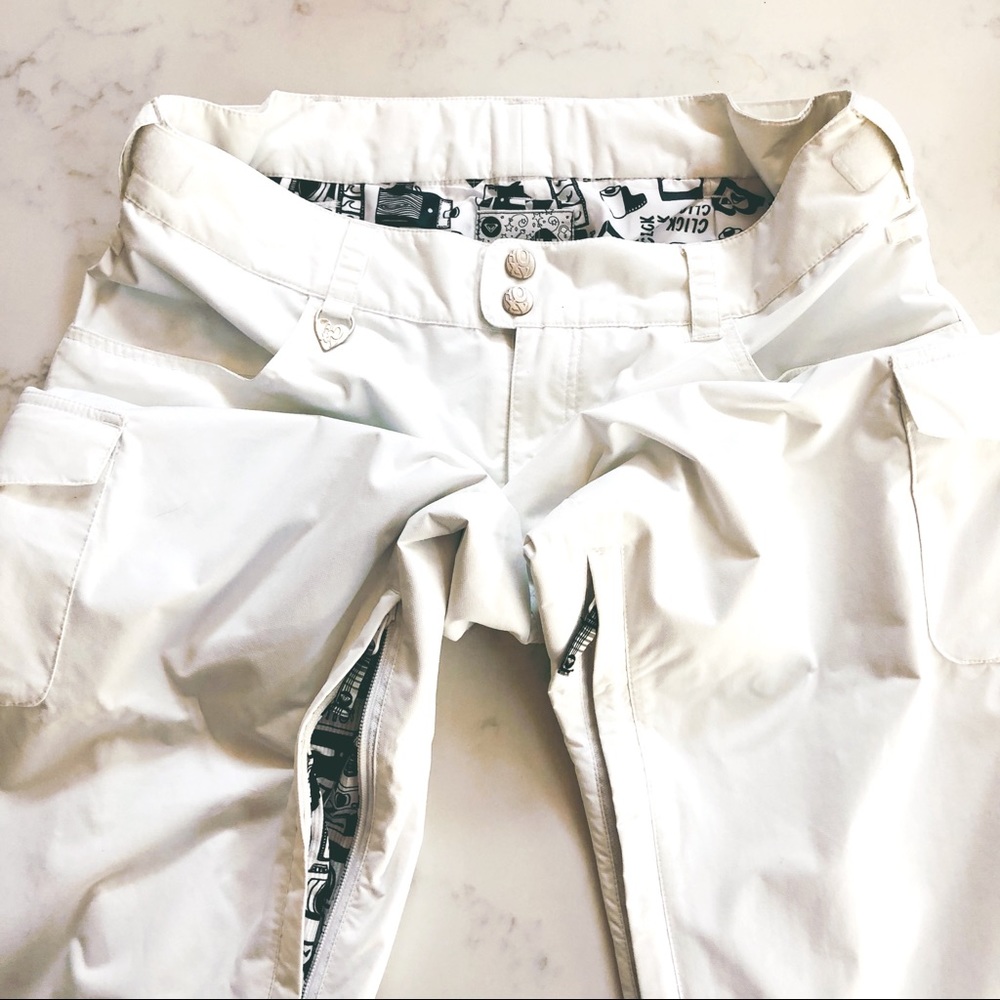 *EUC* Roxy Snowboard Pants